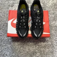 Nike Shox Black