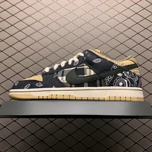 Kopie von Ben Jerry’s x Nike SB Dunk Low