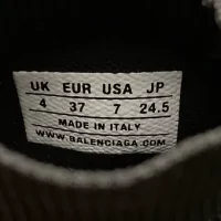 Balenciaga Speed TRAINER red