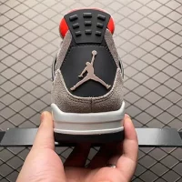 Jordan 4 Taupe haze Mocha