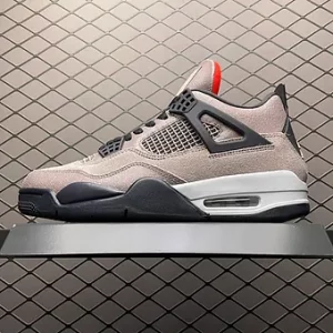 Jordan 4 Taupe haze Mocha