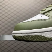 Nike Dunk Low olive green