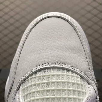 Jordan 4 metallic purple
