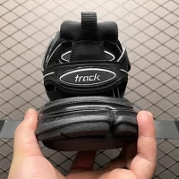 BALENCIAGA TRACK WHITE BLACK VERSION