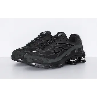 Supreme Nike Shox