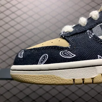 Kopie von Ben Jerry’s x Nike SB Dunk Low