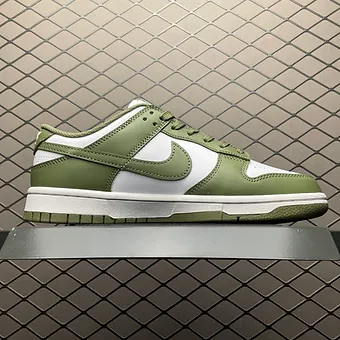 Nike Dunk Low olive green