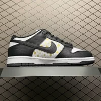 Supreme x Nike SB Dunk Low Black Stars