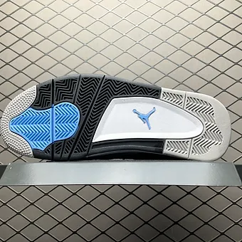 cad729_c9243e91aa2044458d2d3b781dbf6b4b~mv2 Jordan 4 University Blue