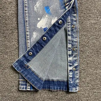 Amiri jeans standard black or blue colored