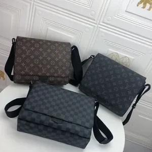 3 Version LV Bag for Men