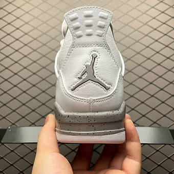 cad729_e61ed11548014ca7a6fdee91656cda33~mv2 Jordan 4 Techwhite / Oreo