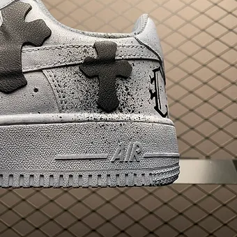 Nike Air Force 1 cross