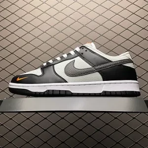 Nike Dunk Low black orange