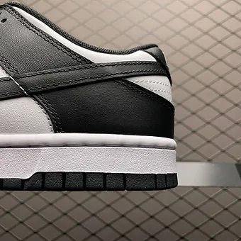 Nike Dunk Low Black