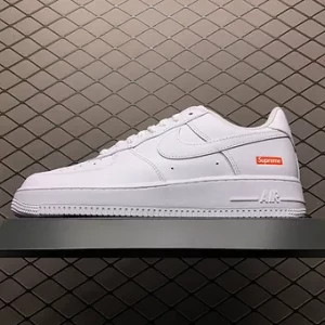 Nike Airforce Supreme white