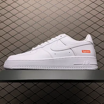Nike Airforce Supreme white
