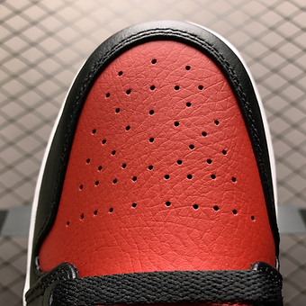 d39d3d_bfffa1d0a842429aaa6f5255b0bb817e~mv2 Air jordan black and red silk