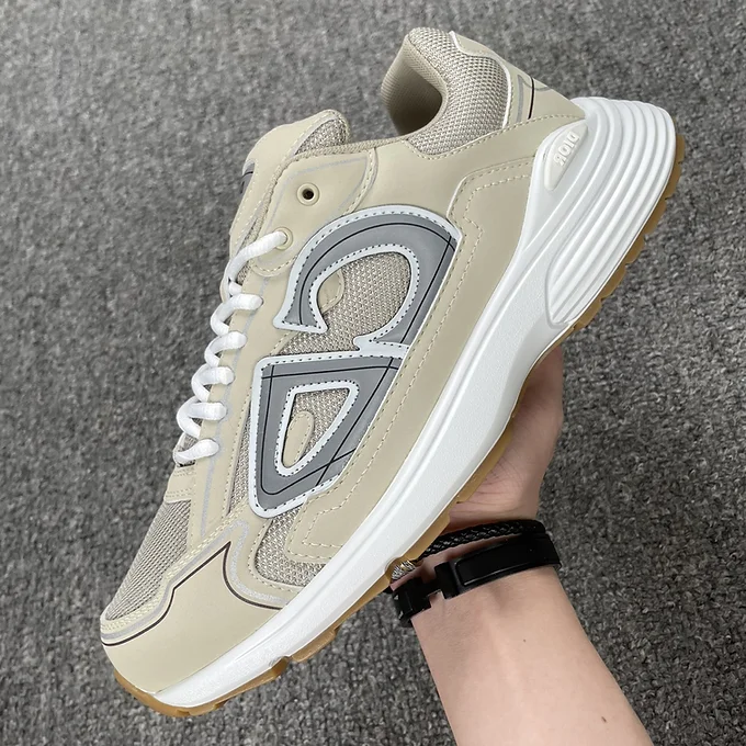 Dior B30 reflective cream