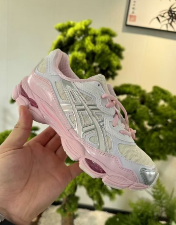 Screenshot 2025-09-01 212059 Asics Gel Nyc White Pink Sole