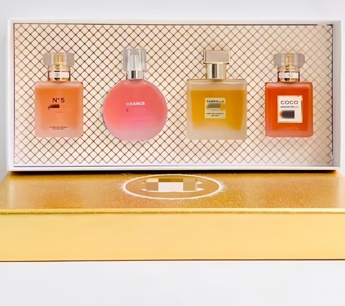 Chanel Fragrance Set 8