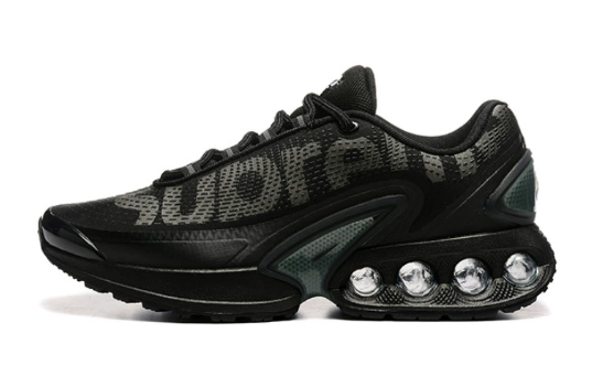 Nike DNs Black Supreme