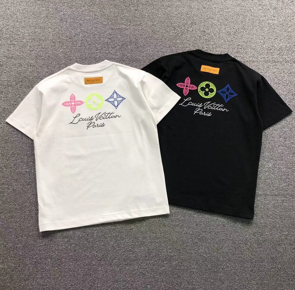 335d9617 Lv T-Shirt 3 Logo Colour White or Black