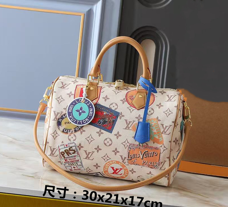 O1CN01pJ9is01hn4VIA1wZU_!!2218376384321-0-cib LV Bag "Travel" White